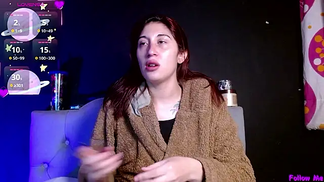 Red-moon1 online show from March 12, 2026, 6:06 am