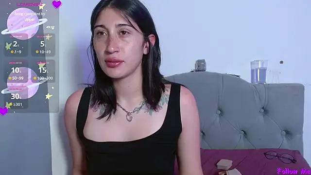 Red-moon1 online show from September 26, 2025, 3:24 am