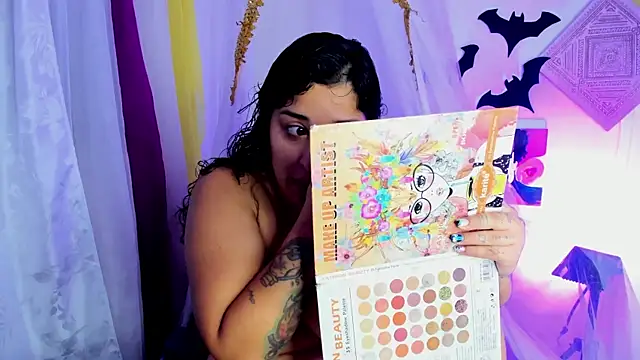 Snapshot of sophiaamethystt chatting on October 15, 2025, 5:10 pm sophiaamethystt online show from October 15, 2025, 5:10 pm