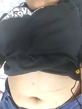 Snapshot of Telugutransandgirlcouples chatting on February 12, 2025, 9:11 pm Telugutransandgirlcouples online show from February 12, 2025, 9:11 pm