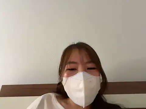 Onee-Chew online show from June 6, 2026, 4:34 pm