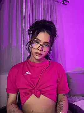 Samantha Bernardo online show from May 27, 2026, 3:58 am