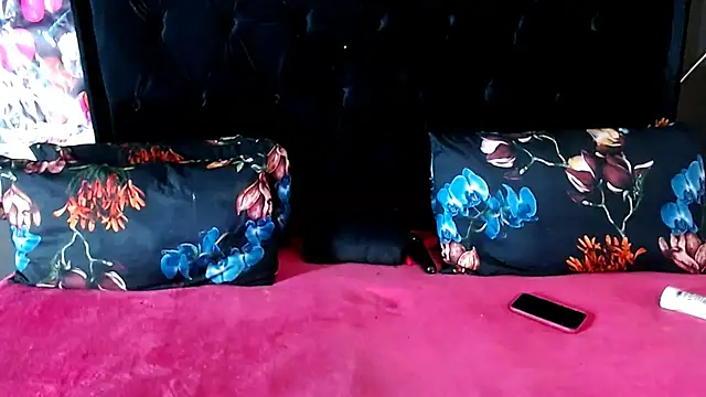 Snapshot of Ducheess chatting on October 12, 2025, 12:45 am Ducheess online show from October 12, 2025, 12:45 am