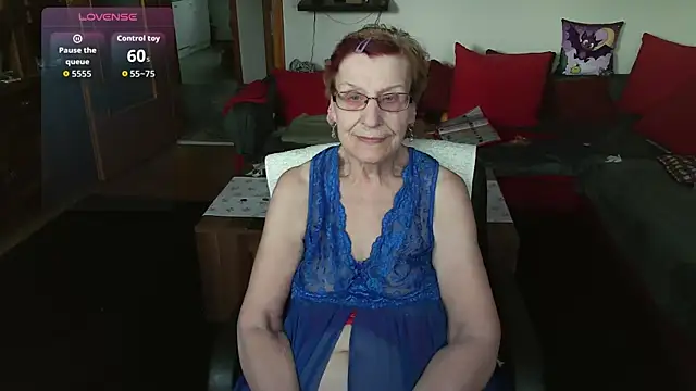 HeisseomaOriginal online show from March 13, 2026, 8:19 am