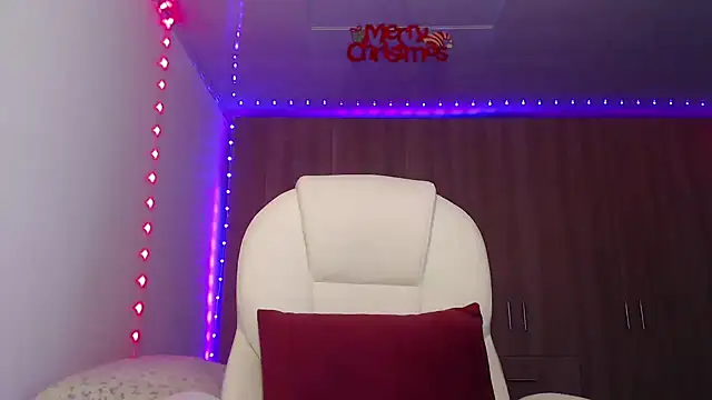 Selene93 online show from January 6, 2025, 8:18 pm