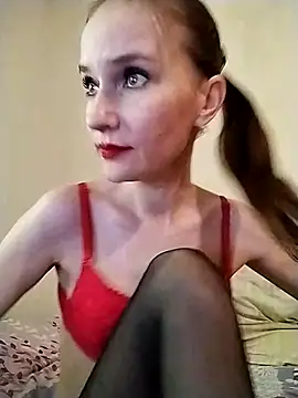 AimeeFair online show from October 10, 2025, 11:44 am