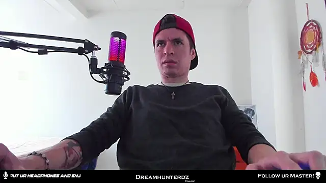 Headhunterdz online show from November 16, 2025, 7:51 pm