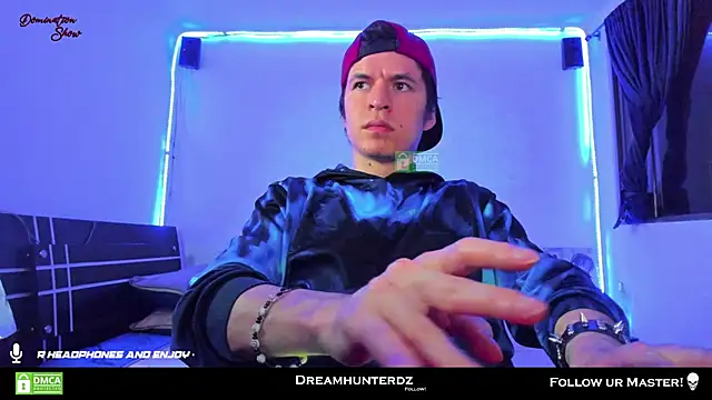 Snapshot of Headhunterdz chatting on March 6, 2025, 11:09 pm Headhunterdz online show from March 6, 2025, 11:09 pm