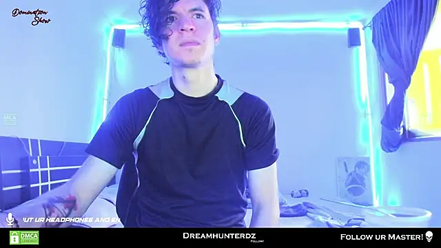 Snapshot of Headhunterdz chatting on March 20, 2025, 7:14 pm Headhunterdz online show from March 20, 2025, 7:14 pm