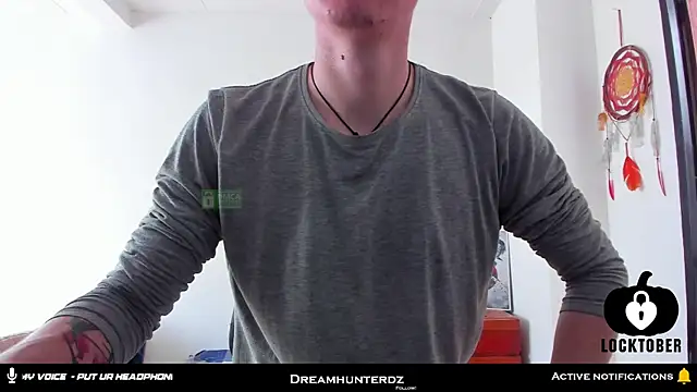 Snapshot of Headhunterdz chatting on October 28, 2025, 7:57 pm Headhunterdz online show from October 28, 2025, 7:57 pm