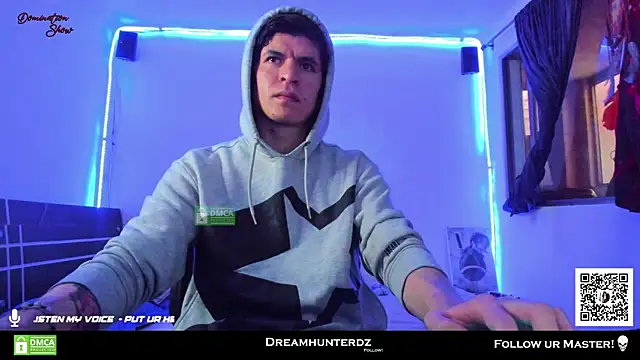 Snapshot of Headhunterdz chatting on February 25, 2025, 10:42 pm Headhunterdz online show from February 25, 2025, 10:42 pm