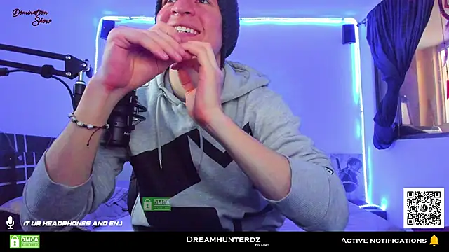 Snapshot of Headhunterdz chatting on March 20, 2025, 10:18 pm Headhunterdz online show from March 20, 2025, 10:18 pm