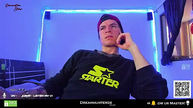 Snapshot of Headhunterdz chatting on February 24, 2025, 10:25 pm Headhunterdz online show from February 24, 2025, 10:25 pm