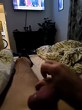 Snapshot of Andy7430 chatting on February 5, 2026, 7:04 am Andy7430 online show from February 5, 2026, 7:04 am