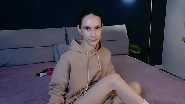 Mila Anders online show from March 20, 2026, 6:03 am