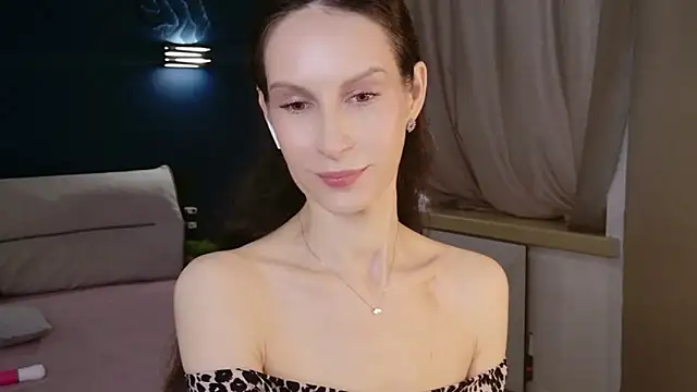 Mila Anders online show from March 21, 2026, 5:41 am