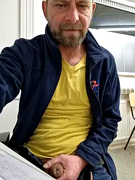 Mjn34 online show from February 17, 2025, 6:42 am