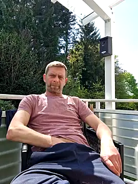 Mjn34 online show from April 22, 2026, 12:23 pm
