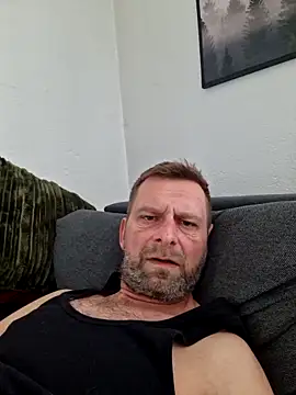 Mjn34 online show from April 3, 2026, 12:33 pm