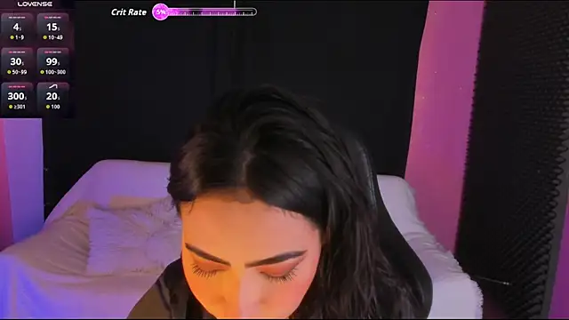 Snapshot of rosario215B chatting on February 3, 2026, 10:04 pm rosario215B online show from February 3, 2026, 10:04 pm