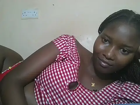 Snapshot of sexyjanett chatting on October 13, 2025, 8:10 pm sexyjanett online show from October 13, 2025, 8:10 pm