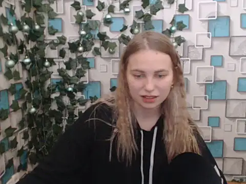 klerkarina online show from January 11, 2025, 8:43 am