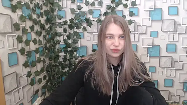 klerkarina online show from February 22, 2025, 5:44 am