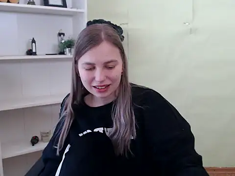 klerkarina online show from February 23, 2025, 8:39 am
