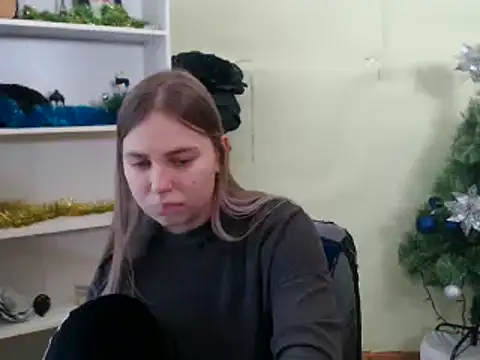 klerkarina online show from February 2, 2025, 8:56 am