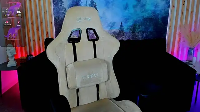 GrayceWild online show from September 29, 2025, 5:36 am