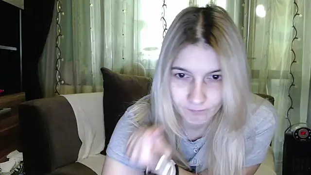 Snapshot of lovingfeetheels chatting on October 11, 2025, 6:58 am lovingfeetheels online show from October 11, 2025, 6:58 am