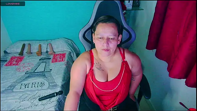 Snapshot of Diana_Lozano chatting on September 22, 2025, 10:21 am Diana Lozano online show from September 22, 2025, 10:21 am