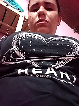 ValeriaSantos- online show from October 21, 2025, 5:34 pm