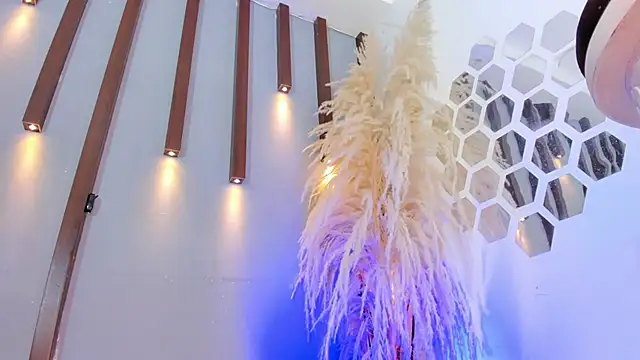 Sophia Cameron online show from October 5, 2025, 10:22 pm