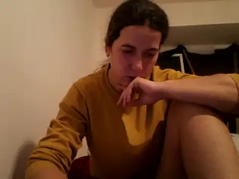 Snapshot of Tamilashaa chatting on January 3, 2025, 5:53 pm Tamilashaa online show from January 3, 2025, 5:53 pm