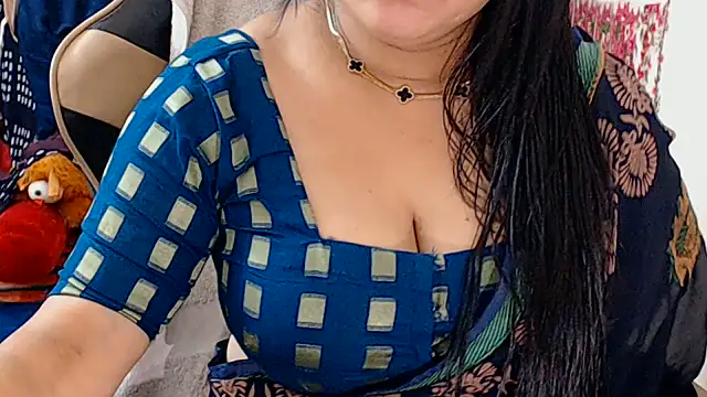 Snapshot of Naughty_Kashish chatting on July 8, 2026, 6:47 am Naughty Kashish online show from July 8, 2026, 6:47 am