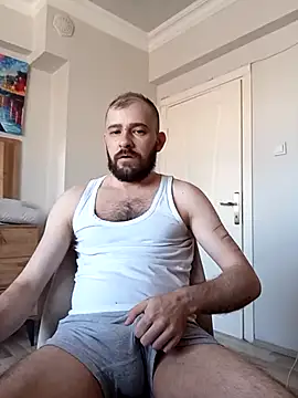 NiiiRvaNaa online show from February 23, 2026, 6:47 am