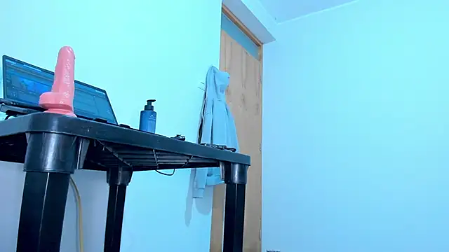 MikeMiller2 online show from October 20, 2025, 3:30 am