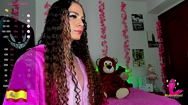 gabrielatafur  online show from January 18, 2025, 1:40 pm