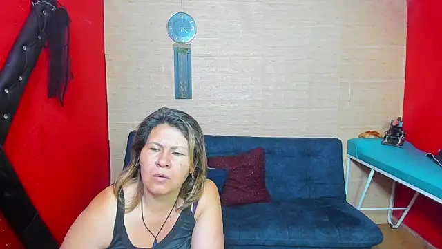 Snapshot of lesbiancuple chatting on September 12, 2025, 8:52 pm lesbiancuple online show from September 12, 2025, 8:52 pm