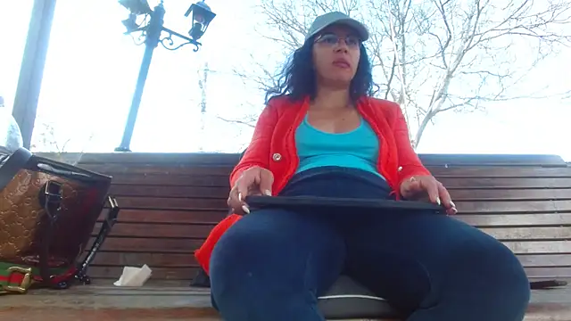 SquirtyMellissaLabia online show from March 13, 2025, 8:37 am