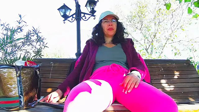 Snapshot of SquirtyMellissaLabia chatting on October 22, 2025, 6:57 am SquirtyMellissaLabia online show from October 22, 2025, 6:57 am