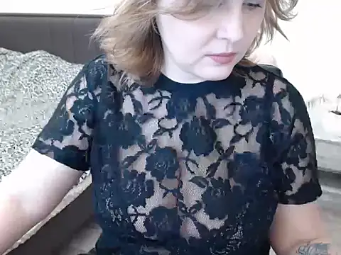 leeilawow online show from February 16, 2026, 8:02 am