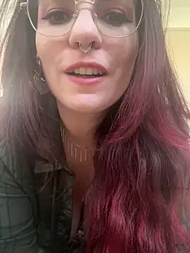 LunaMoongirl online show from January 10, 2025, 1:31 pm