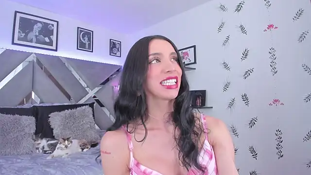 Snapshot of im_jessica_cherry_ chatting on January 31, 2025, 1:22 am im jessica cherry online show from January 31, 2025, 1:22 am