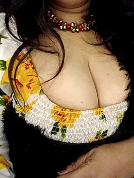 Snapshot of SIDDHAA--897 chatting on January 17, 2026, 7:34 am SIDDHAA--897 online show from January 17, 2026, 7:34 am