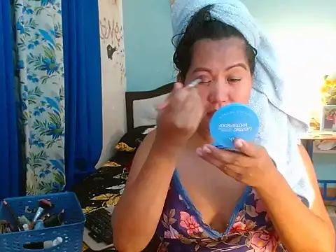 Snapshot of PearlOfAsia21 chatting on November 29, 2025, 1:06 am PearlOfAsia21 online show from November 29, 2025, 1:06 am