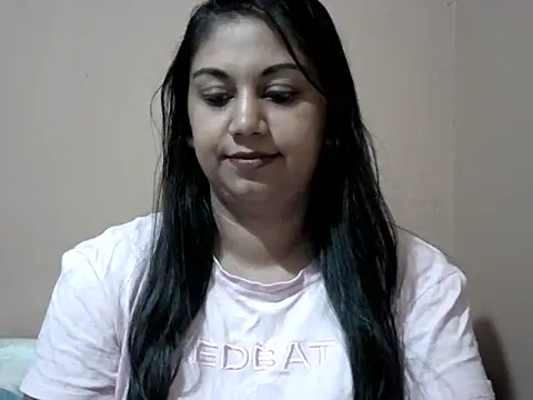 bellachow10 online show from February 13, 2026, 7:58 pm