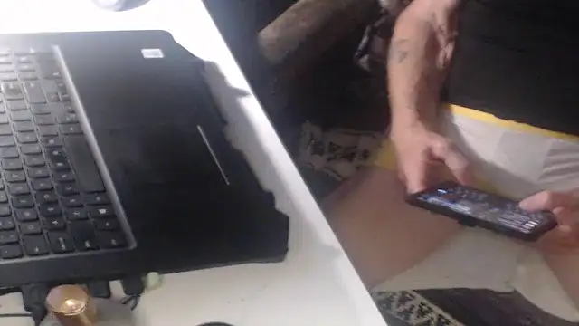 QueenDenizeAndTheCaptain online show from September 25, 2025, 4:18 am