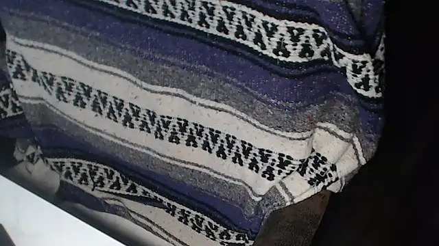 QueenDenizeAndTheCaptain online show from October 18, 2025, 2:46 am